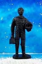 Space Toys - Plastic Figures - Cosmonaut holding helmet in hand (Bonux black color)