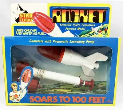 Space Toys - STAR Flight (Timpo Toys) 1977 - Rocket (propulsion � eau)