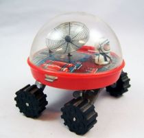 Space Toys - Véhicule à remonter en tôle - Lunar Buggy (Russie 1970\'s) 02