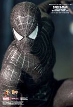 Spider-Man 3 - Black costume Spidey (Tobey Maguire) 12\  figure with Sandman diorama - Hot Toys Sideshow MMS165