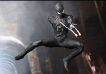 Spider-Man 3 - Black costume Spidey (Tobey Maguire) 12\  figure with Sandman diorama - Hot Toys Sideshow MMS165