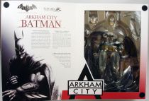 Square Enix - Batman Arkham City - Play Arts Kai Action Figure - Batman