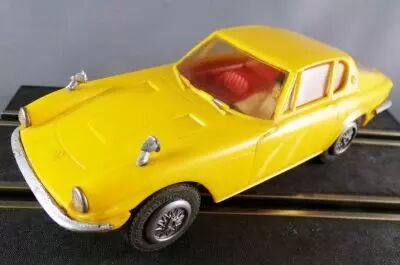 Stabo 40117 - Maseratti Mistral 3500 GT Jaune sans Boite 1/32