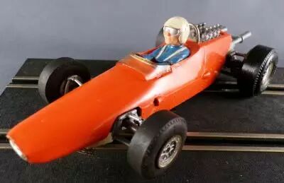Stabo A31G1 - Bmw Lola T 100 F2 Orange sans Boite 1/32