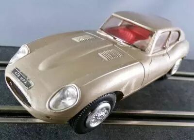 Stabo A33 - Jaguar Type E Bronze sans Boite 1/32