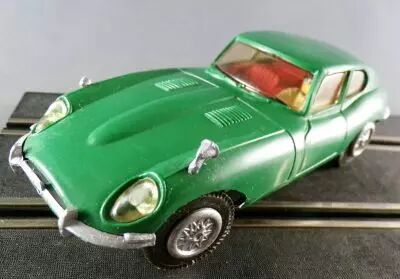 Stabo A33 - Jaguar Type E Verte sans Boite 1/32