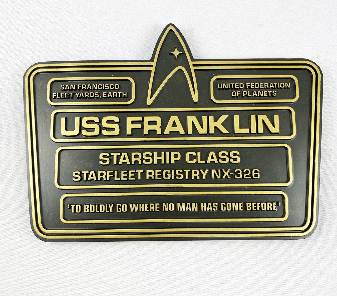 eaglemoss star trek dedication plaque