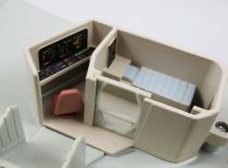 Star Trek The Next Generation - Playmates - Innerspace Series Mini Playset - USS Enterprise NCC-1701-D with Picard, Data, Riker