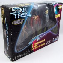 Star Trek The Next Generation - Playmates - Lt. Commander Data, Lt. Worf, Alexander Rozhenko \ A Fistful of Datas\ 