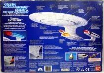 Star Trek The Next Generation - Playmates - USS Enterprise 1701-D light & sound starship