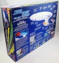Star Trek The Next Generation - Playmates - USS Enterprise 1701-D light & sound starship