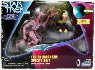 Star Trek Voyager - Playmates - Enseign Harry Kim & Species 8472 \ Scorpion\ 