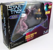 Star Trek Voyager - Playmates - Enseign Harry Kim & Species 8472 \ Scorpion\ 