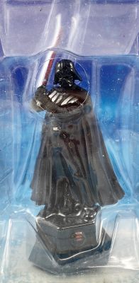 COLEÇÃO XADREZ STAR WARS – DARTH VADER – Universo Lúmina