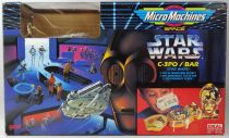 Star Wars - Galoob Micro Machines - C-3PO / Mos Eisley Cantina Bar Transforming Playset