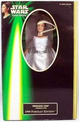 Star Wars - Hasbro - Princess Leia (Ceremonial Gown) 1999 Portrait Edition