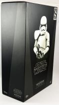 Star Wars - Hot Toys 1/6th scale - First Order Stormtrooper Squad Leader (MMS316) Sideshow Exclusive
