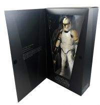 Star Wars (Attack of the Clones) - Clone Trooper Commander - 12\'\' Figure Medicom Toys