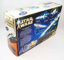 Star Wars (Clone Wars) - Hasbro - Jedi Starfighter (loose with box)