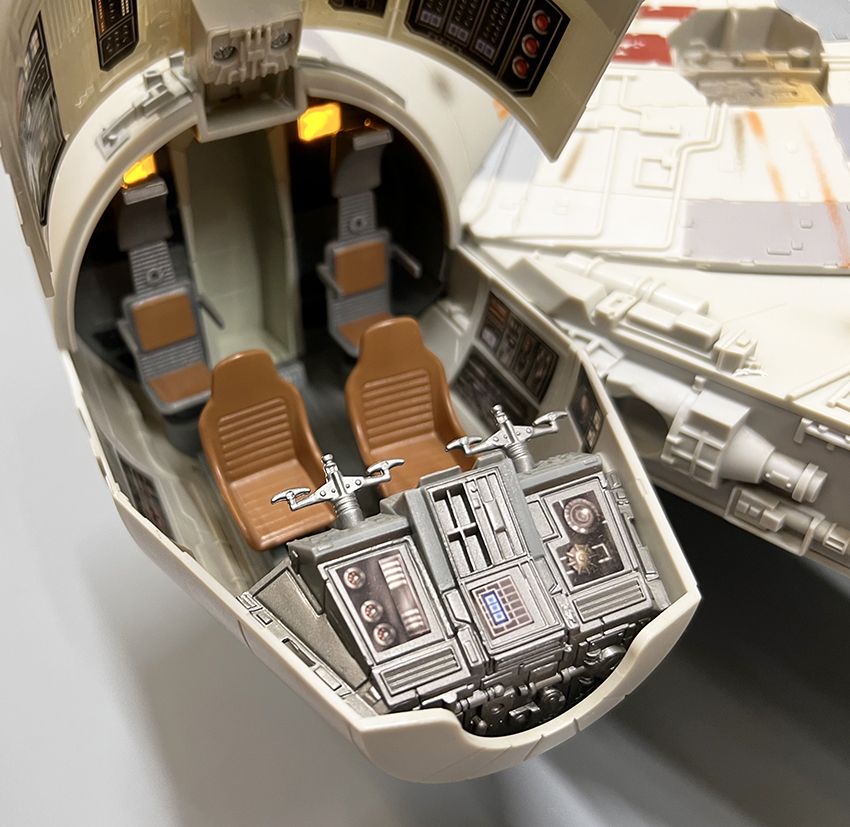 Star Wars (Legacy Collection) Hasbro Millennium Falcon (loose)