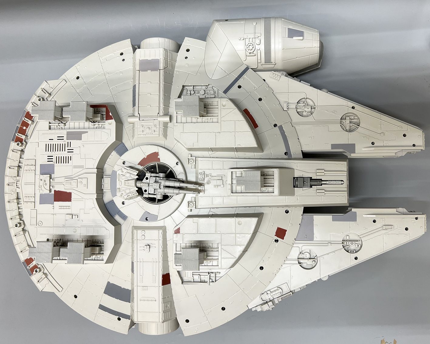 Star Wars (Legacy Collection) Hasbro Millennium Falcon (loose)