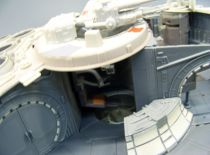 Star Wars (Legacy Collection) - Hasbro - Millennium Falcon (with Han Solo & Chewbacca) loose