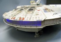 Star Wars (Legacy Collection) - Hasbro - Millennium Falcon (with Han Solo & Chewbacca) loose