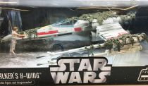 Star Wars (Saga Collection) - Hasbro - Luke Skywalker\'s X-Wing with Dagobah Luke figure & Dragonsnake