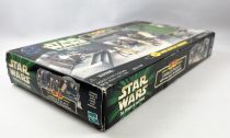 Star Wars (The Power of the Force) - Hasbro - Jabba\'s Palace with Han Solo in Carbonite (Display 3-D Diorama)