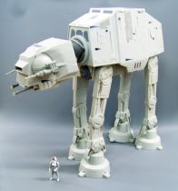 Star Wars (The Vintage Collection) - Hasbro - Imperial AT-AT (All Terrain Armored Transport) - Electronic Deluxe Version (loose)