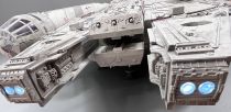 Star Wars (The Vintage Collection) - Hasbro - Millennium Falcon Smuggler\'s Run (with Chewbacca, Hondo Ohnaka & Porgs) occasion