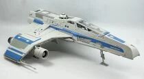 Star Wars (The Vintage Collection) - Hasbro - New Republic E-Wing w/Lieutenant Callahan & KE4-N4 - Ahsoka