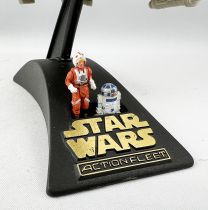 Star Wars Action Fleet - Luke\'s X-Wing Starfighter w/Luke Skywalker & R2-D2 - Galoob (occasion)