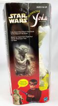 Star Wars Episode 1 - Hasbro/Tiger Electronics - Interactive Yoda and Lightsaber