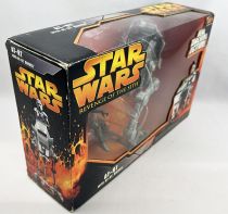 Star Wars Episode III (Revenge of the Sith) - Hasbro - AT-RT with AT-RT Driver