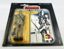 Star Wars L\'Empire Contre-attaque 1980 - Meccano - IG-88 (Chasseur de Prime) - carte carrée 20-C cardback