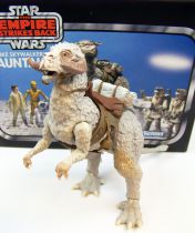 Star Wars vintage style - Hasbro - Luke Skywalker\'s Tauntaun - Empire Strikes Back (loose with box)