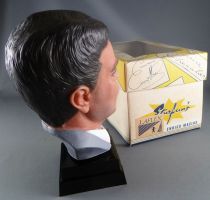 Starfan\'s - Enrico Macias Bust - Mint in Box)