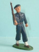 Starlux - Chasseurs Alpins - Type 2 - Marching rifle on shoulder (réf 26)