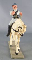 Starlux - Confederates - Series regular - Mounted Trooper looking right white horse (ref CSXX)