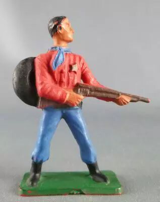 Starlux - Cow-Boys - S�rie 57 Ordinaire - Pi�ton Sh�riff fusil hanche (rouge & bleu) (r�f 125) 2