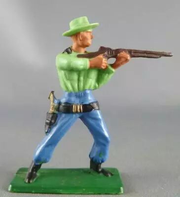 Starlux - Cow-Boys - S�rie 57 Ordinaire - Pi�ton Tireur fusil debout (vert & bleu) (r�f 121)