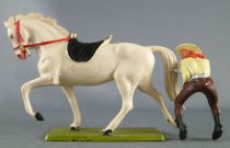 Starlux - Cow-Boys - Série 61 Ordinaire - Cavalier Revolver devant (jaune & marron) cheval blanc (réf 416)