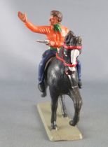 Starlux - Cow-Boys - Série 63 Luxe - Cavalier Tireur révolver main gauche (orange & bleu) cheval noir (réf 4415)