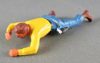 Starlux - Cow-Boys - S�rie 64 Luxe Sp�ciale - Pi�ton Rampant Guetteur jaune (r�f 5136)