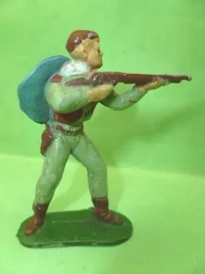 Starlux - Cow-Boys - Series 53 - Footed Firing rifle standing (grey green) (r�f 121)