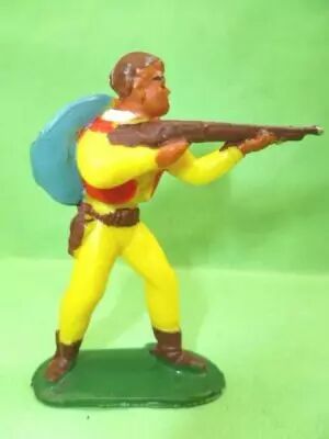 Starlux - Cow-Boys - Series 53 - Footed Firing rifle standing (yellow) (r�f 121)