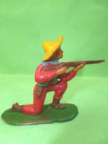 Starlux - Cow-Boys - Series 53 - Footed Kneeling firing rifle (red) (réf 122)