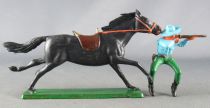 Starlux - Cow-Boys - Series 61 (Regular) - Mounted Firing rifle (blue & green) black horse (ref 411)