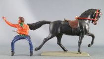 Starlux - Cow-Boys - Series 63 (Luxe) - Mounted Firing gun left hand (orange & blue) black horse (ref 4415)